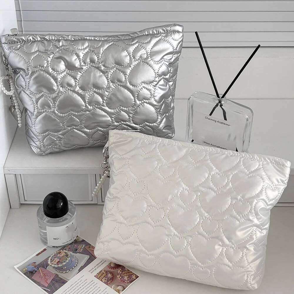Heart Large Capacity Waterproof Women Makeup Handbag Travel Cosmetic Toiletry Storage Pouch Elegant Square Zipper Bag Y260206