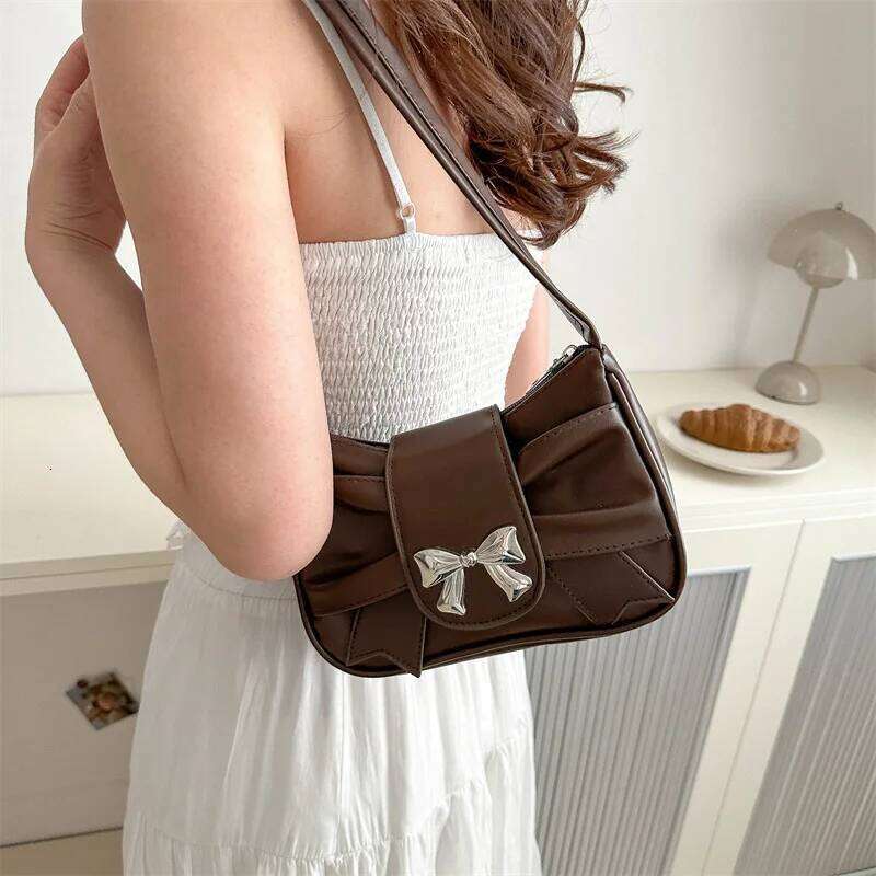Sweet Bow Small Underarm Bag for Women Fashion PU Leather Ladies Portable Shoulder Bags Solid Color Female Clutch Handbags Y260205