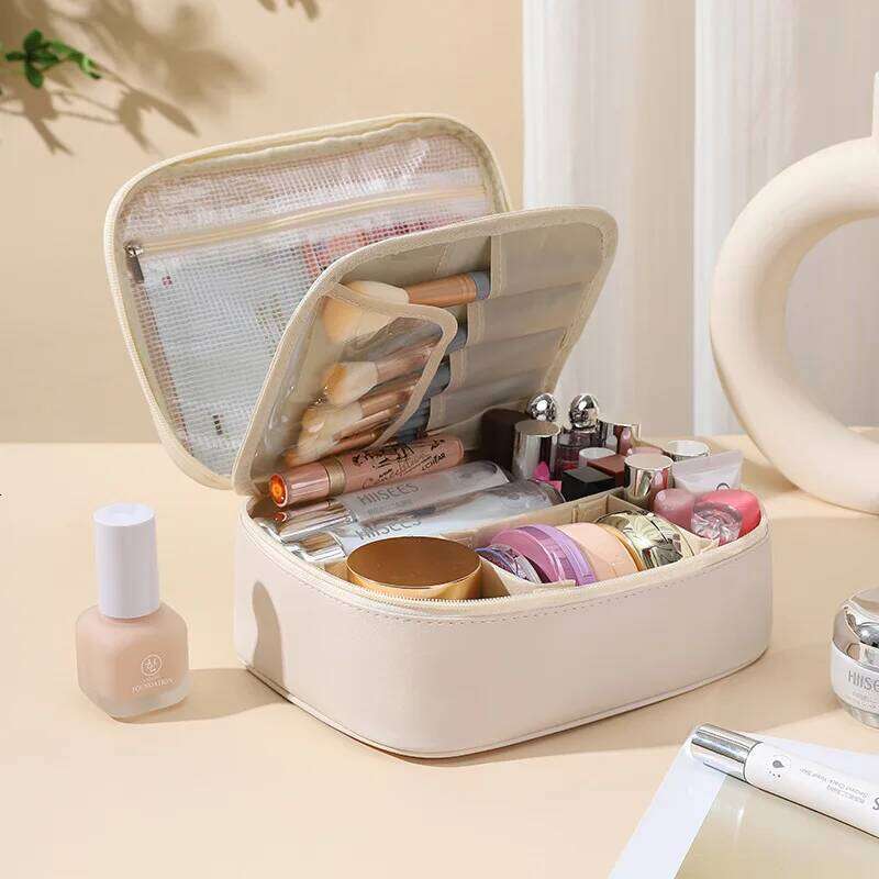 New Women's Large-Capacity Makeup with Partitioned Storage Cosmetics, An Essential Cosmetic Bag for Travel,Pencil Case Y260206