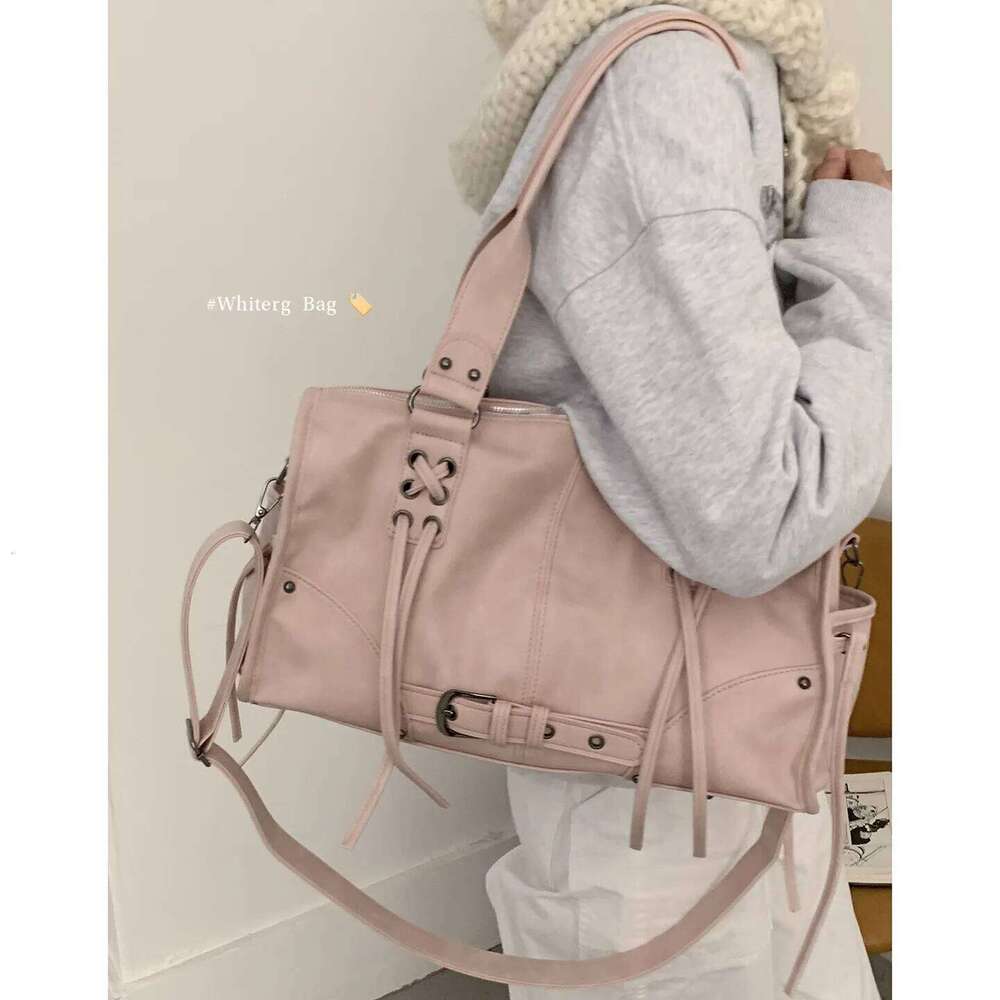 Retro Versatile Handheld Motorcycle 2025 New Simple Pillow Premium Shoulder Large Capacity Underarm Bag Y260204