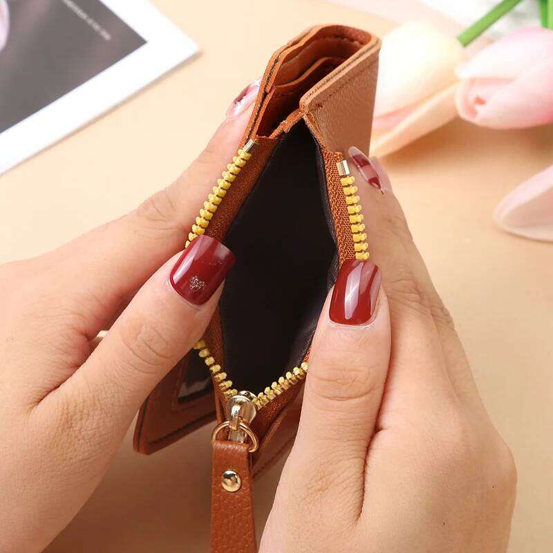 Short women's zipper wallet matte purse versatile multi-card slot small money clip storage bag Y260206
