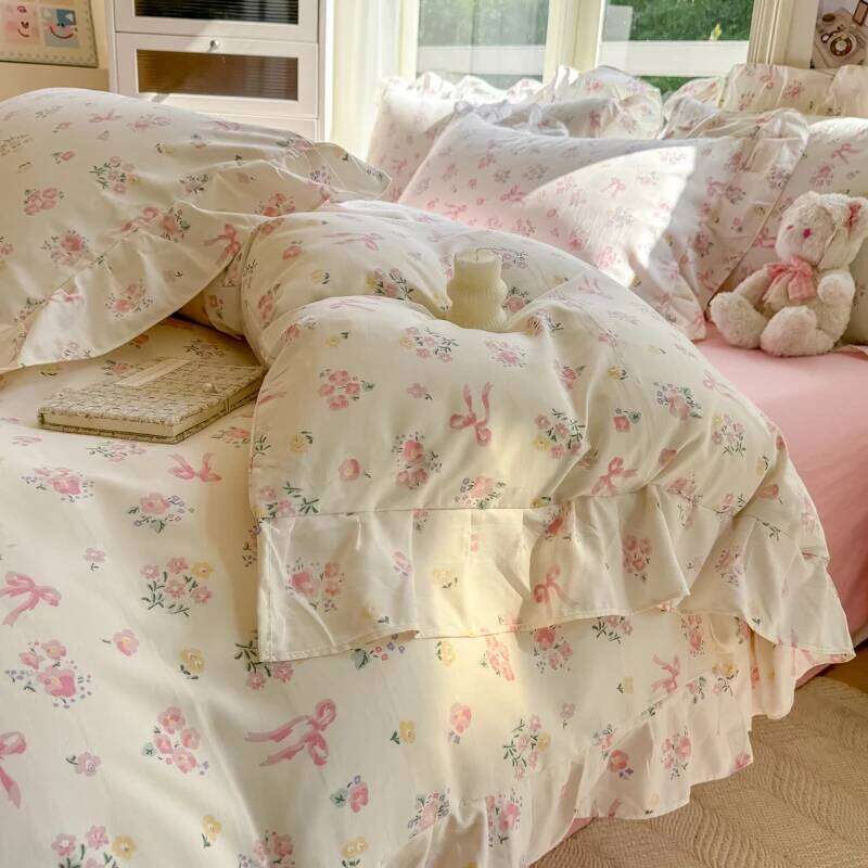 INS Floral Style Bedding Sets 2025 Ruffle Lace Bow Quilt Romantic Bedclothes Decor Woman Girls Bedroom Duvet Cover 4pcs XJ260206