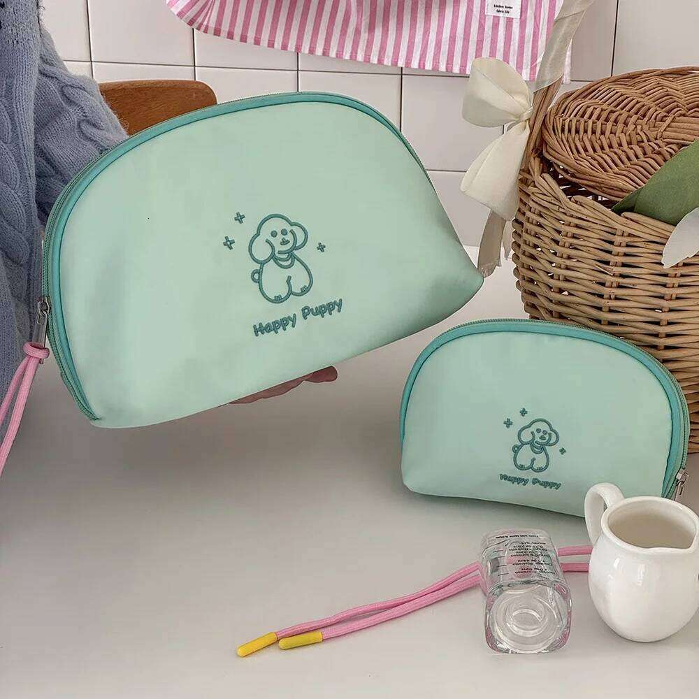 Kawaii Cartoon Dog Women Makeup Cute Cosmetic Lipsticks Storage Pouch Portable Round Travel Make Up Zipper Mini Bag Y260206