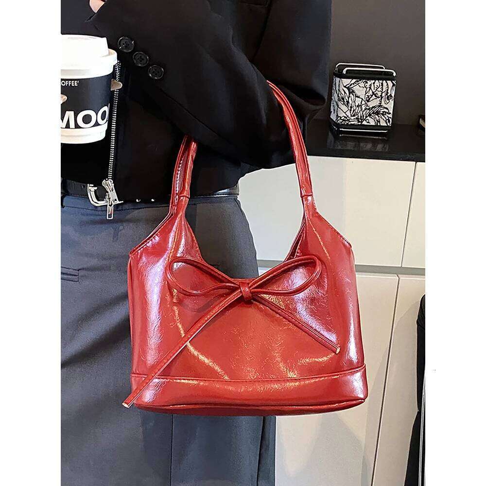 Trendy Oil Wax Leather Tote Women Handbags Luxury Texture Bow Design Underarm Bag Lady Versatile Shoulder Bags Daily Pack Y260205
