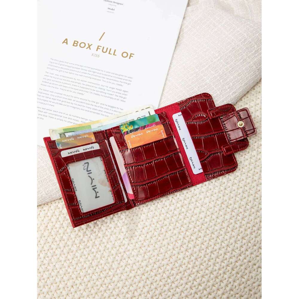 Women's solid color mini crocodile pattern PU leather simple and lightweight small wallet short credit card holder Y260206