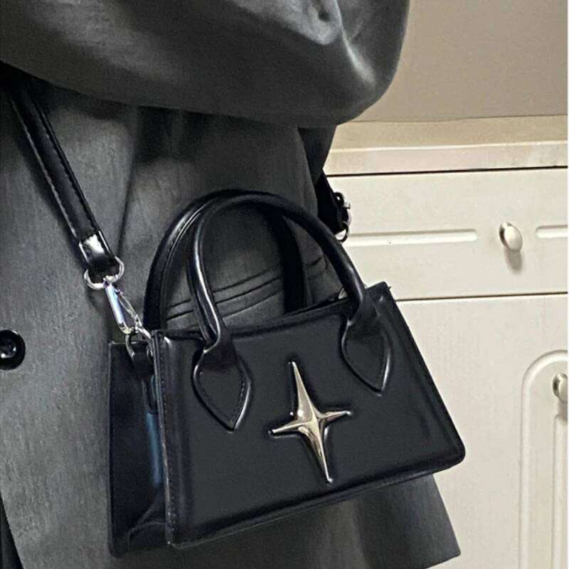 Fashion Design Star Ladies Shoulder Bag Retro Black Sweet Cool Women's Messenger Bags Simple PU Leather Female Clutch Handbags Y260205