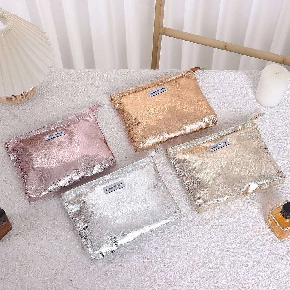 Fashion Shiny Sequins Cosmetic Bag Portable Women Clutch Zipper Pouch Handbag Makeup Toiletries Storage Square Bags Wholesale Y260206
