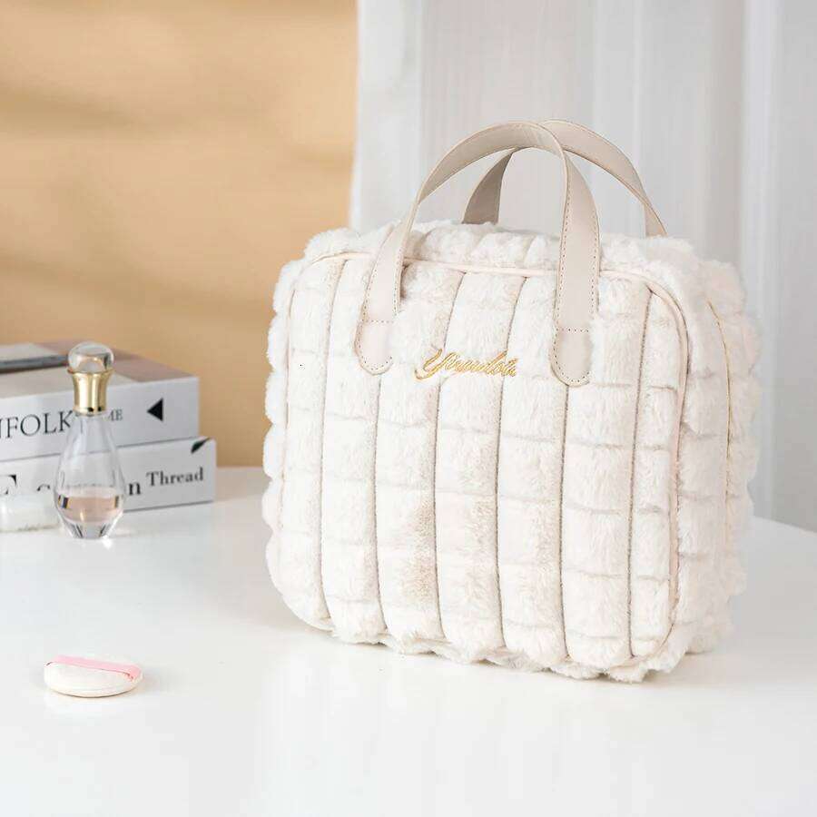 Plushes Makeup Case Relaxed Cosmetic Bag Women Jewelry Storage Pouch Girl Organizer Handbags Gift Hot Sales Y260206