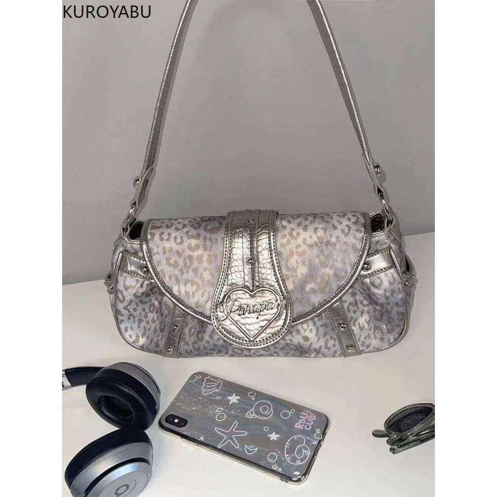 Y2k Bags for Women 2025 New Arrive Retro Fashion Single Korean Harajuku Shoulder Silver Underarm Bag Rivet Women's Handbags Z260207 - view 6