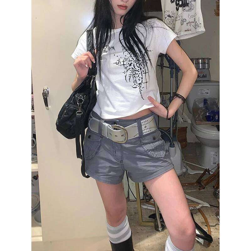 Y2K 2000S Cargo Women Harajuku Streetwear Baggy Shorts Summer Vintage Gyaru Aesthetic Pockets Casual Hot Short Pants New XJ260206