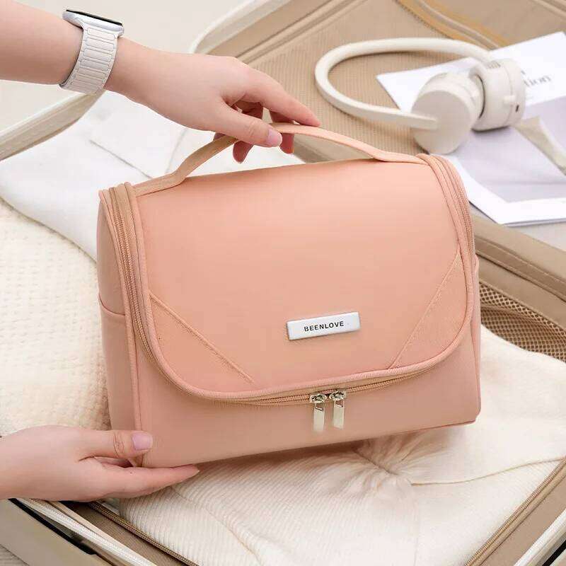 Large Capacity Hanging Hook Cosmetic Portable Toiletry Storage Makeup Bag Women Travel Wash Pouch Handheld Shower Kit Y260206