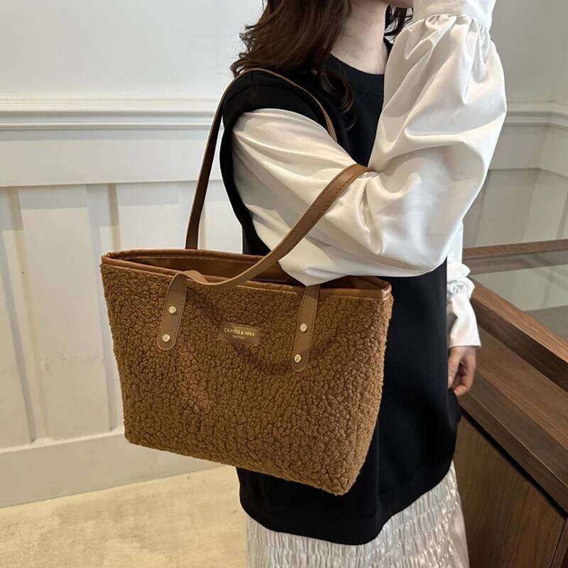 Children Messenger Bag Lamb Wool Fashionable Plush Women Shoulder Tote Purse and Handbag Mother Kids Bags for Girl Sac Y260204