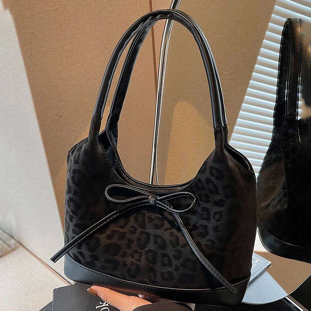 2025 New Trendy Bowknot Leopard Tote Color Block Patchwork Underarm Handheld Bag Versatile Commuter Shoulder Bags Handbags Y260205