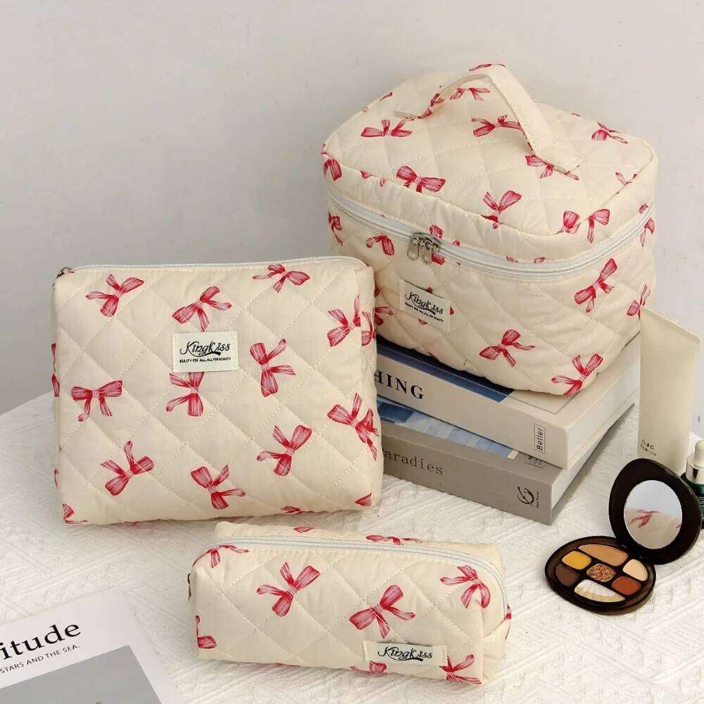 Pink Women Makeup Pouch Large Capacity Tote Travel Organizer Cosmetic Lipsticks Quilted Bag Portable Ladies Washbag Y260206