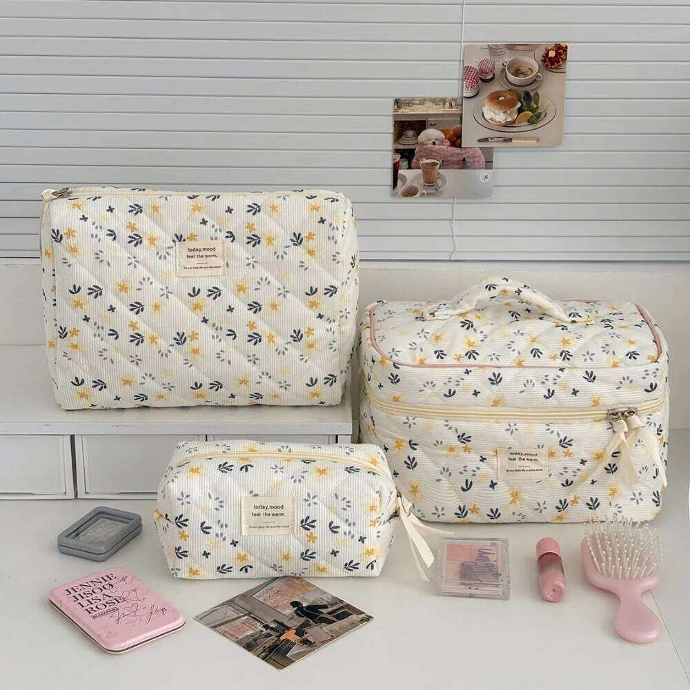 Vintage Leaf Print Large Capacity Women's Makeup Cosmetic Toiletry Storage Pouch Handbag Travel Organizer Quilted Clutch Bag Y260206