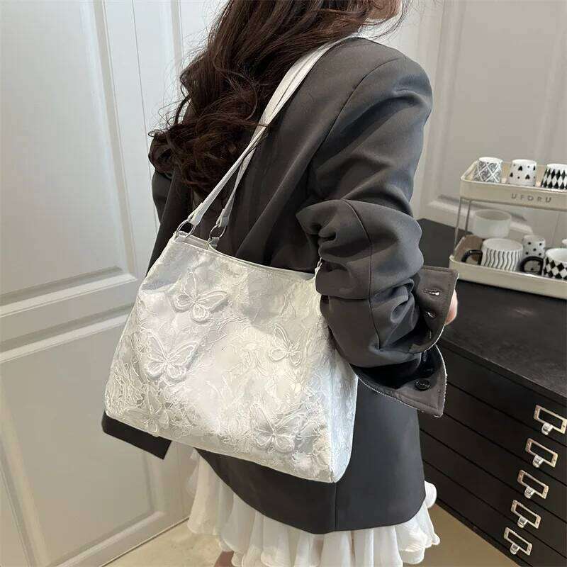 Versatile Butterfly Women Shoulder Bags Sweet Portable Female Commuter Tote Bag Simple Large Capacity Ladies Purse Handbags Y260205