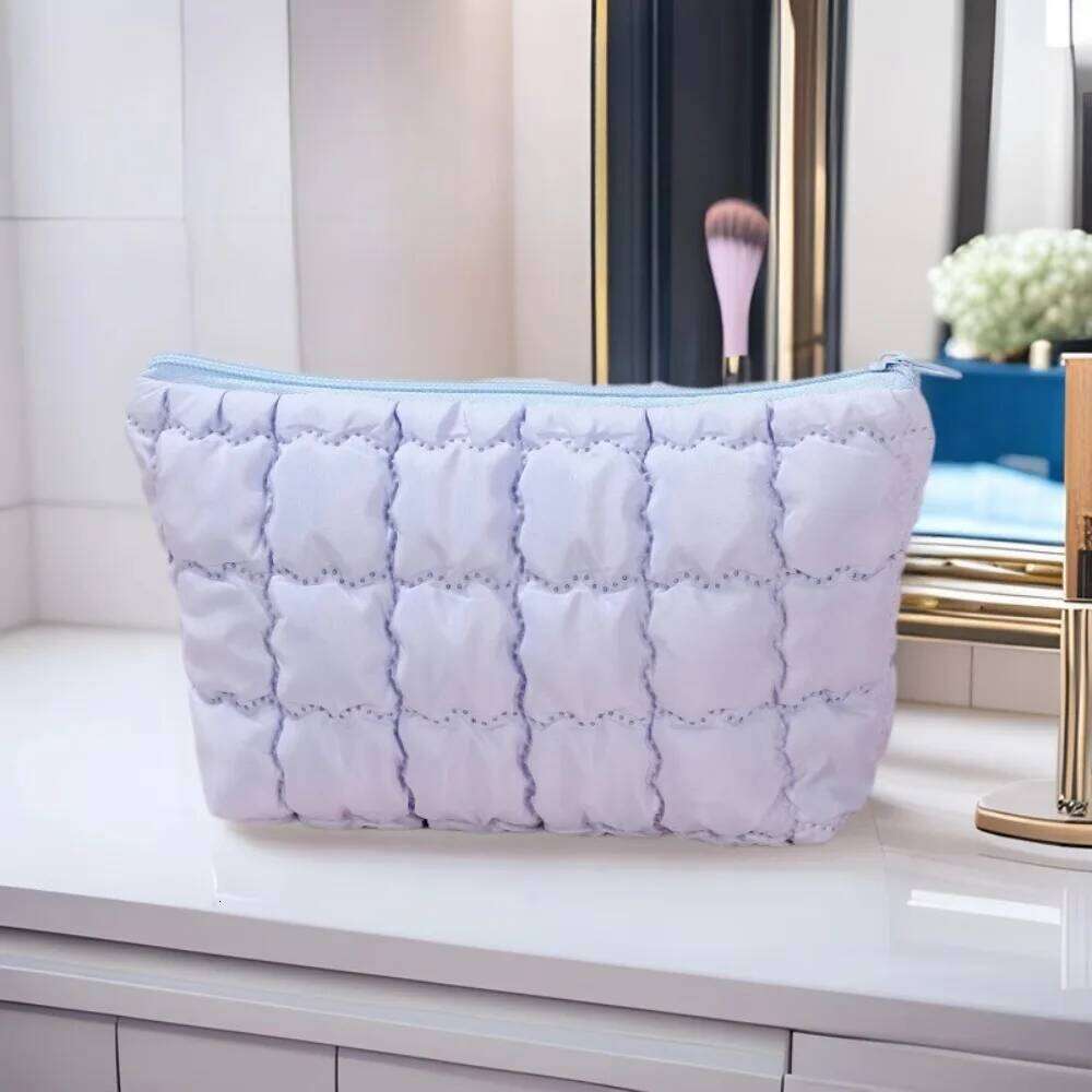Women Bubble Cosmetic Handbag Travel Organizer Cloud Makeup Lipsticks Cotton Pouch Fashion Large Capacity Zipper Bag Y260206