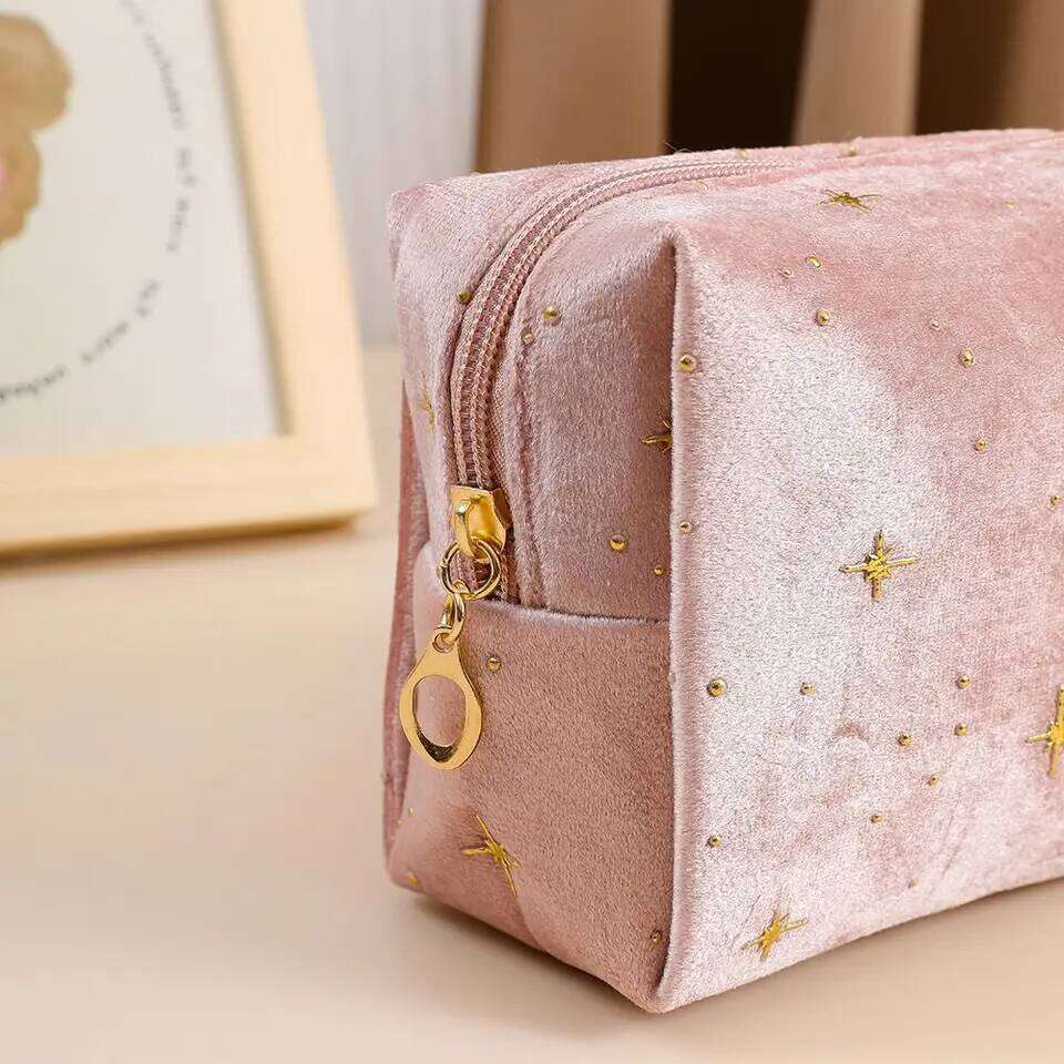 High Quality Portable Cosmetic Hot stamping star pattern with Zipper Make Up Storage Soft Velvet Women Toiletry Bag Y260206