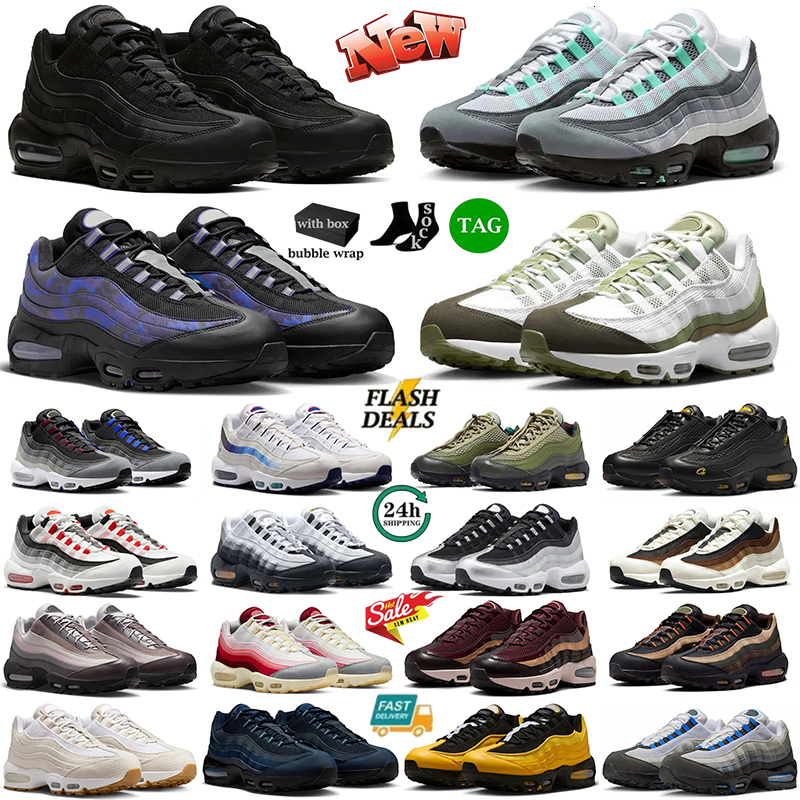 2026 New 95s Running Shoes Size 36-46 Designer Shoes Men Women Triple Black White Yellow Cool Grey Olive Midnight Navy Classic 95 Trainers Sneakers Outdoor With Box