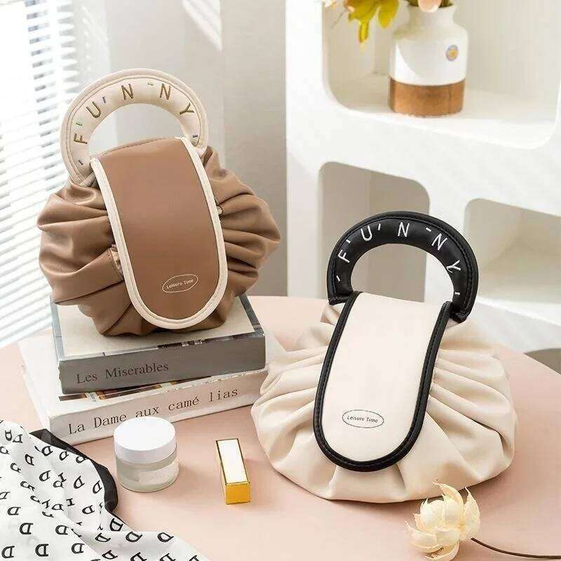 Large Capacity Cosmetic Bag Travel Toiletry Organizer Drawstring Portable Makeup Pouch Lazy Essentials Storage Handy Carry Y260206