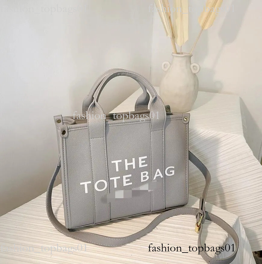 2026 Designers Bag Shoulder Tote Bag Mini Crossbody Bags Designer Women Bag Designer Purses Wallet Shoulder Bags for Women Handbag Luxury Cross Body Bag 025