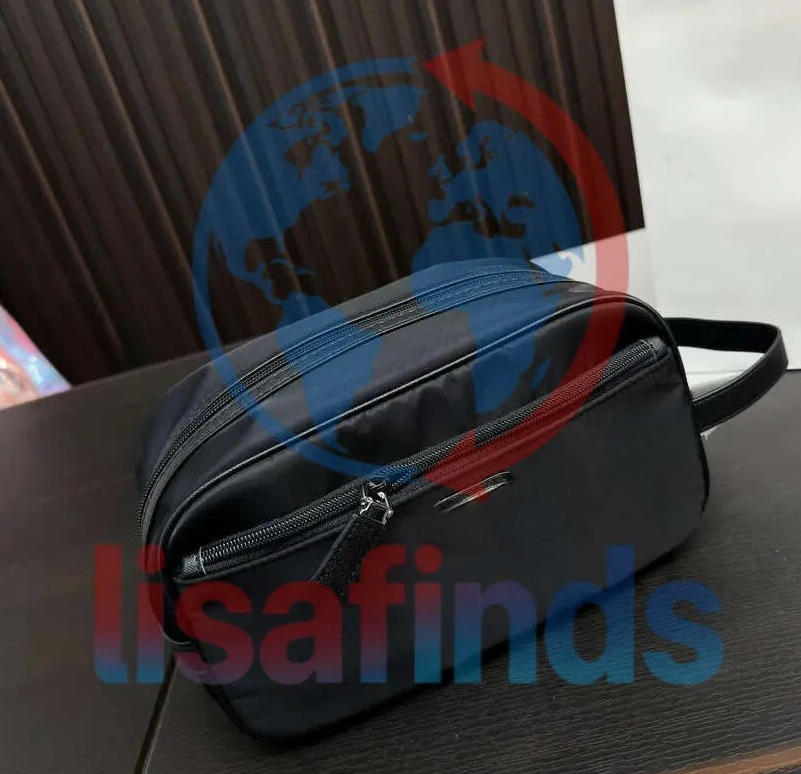 Designer Women Cosmetic Fashion Mens Travel Toiletry Luxury Brand Handbag Nylon Makeup Bags Classic Large Capacity Wash Bag Pouch