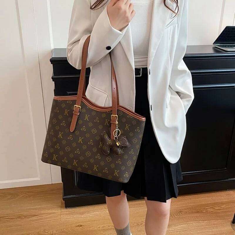Unique Retro Diaper Bag Handbag Bakery Stop Crossbody Exquisite Fashionable Sophisticated Elegant Portable Stylish Y260204