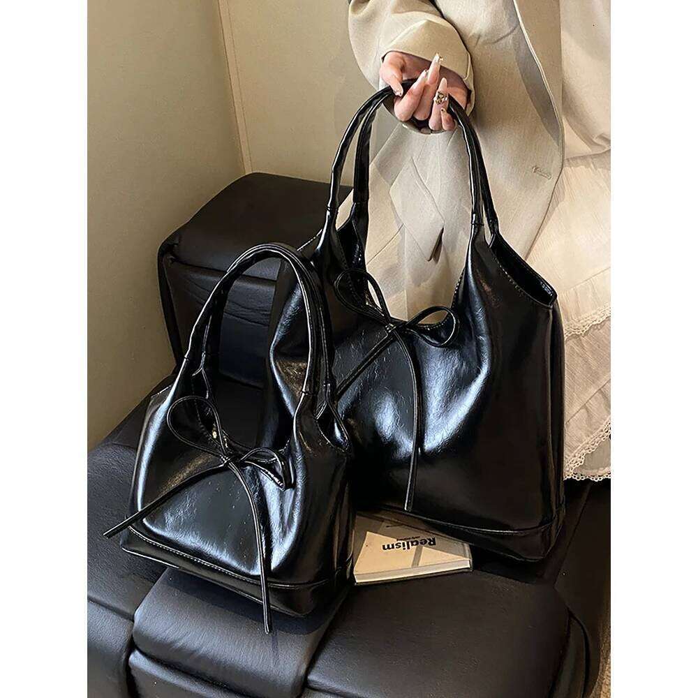Trendy Oil Wax Leather Tote Women Handbags Luxury Texture Bow Design Underarm Bag Lady Versatile Shoulder Bags Daily Pack Y260205