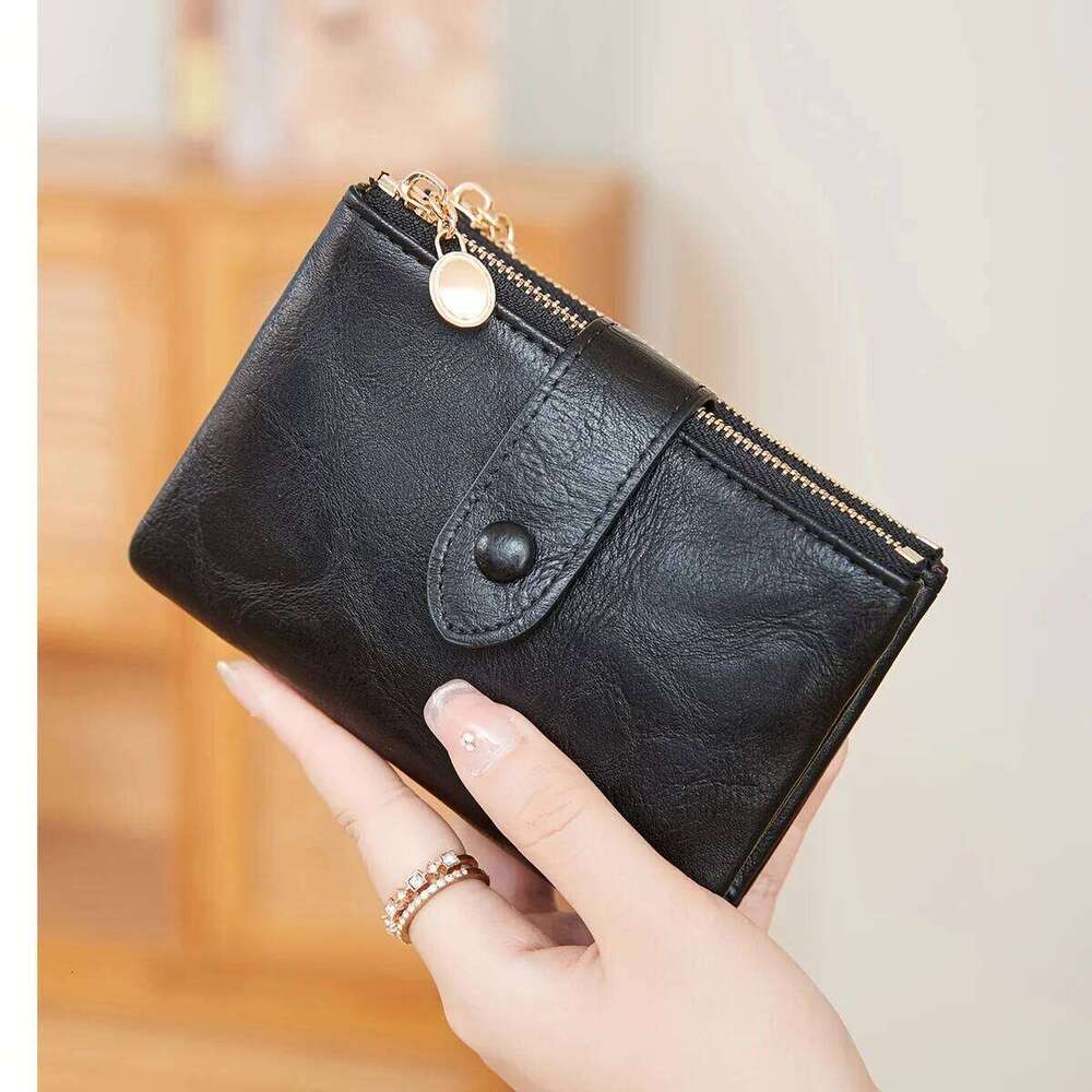 Vintage women's and men's wallet, short 30% off wallet card bag, simple thin anti-theft brush RFID Y260206