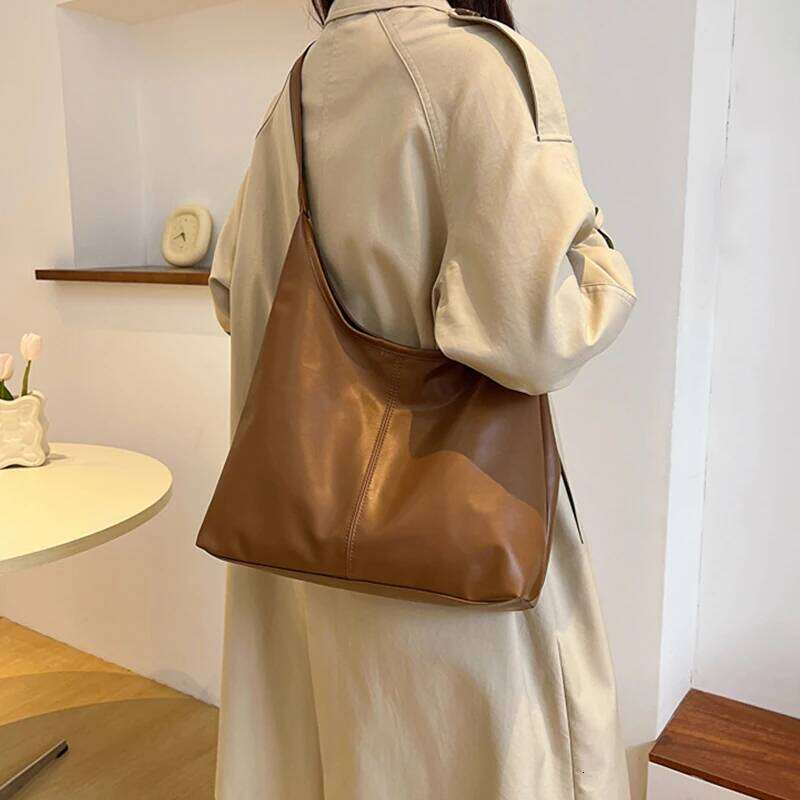 Fashion Korean Version Large Capacity Single Cross-body Women's Handbag Simple Casual Commuting PU Leather Shoulder Tote Bag Y260205