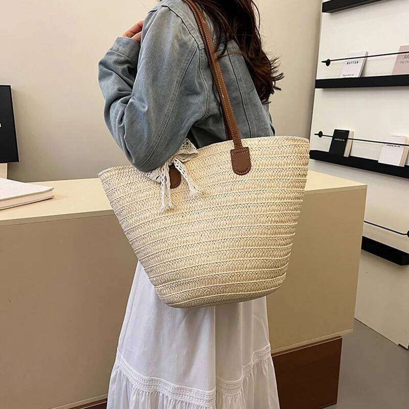 Beach Bag for Travel Large Capacity Straw Woven Tote Vacation Simple and Versatile Design Women Shopper Shoulder Bags Z260207 - view 3