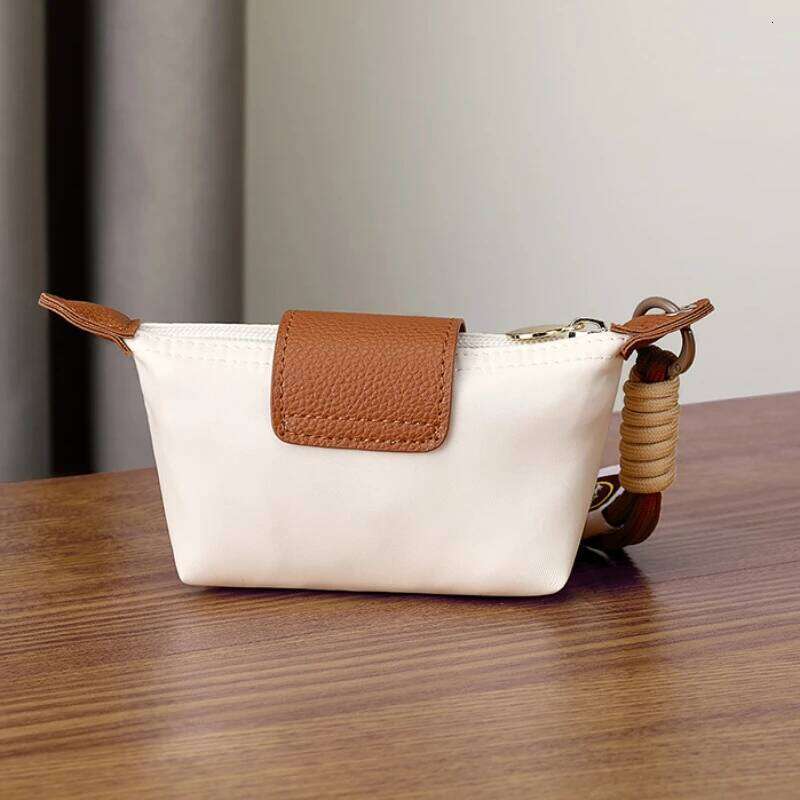 Portable Large Capacity Coin Purse Wrist Strap Keychain Travel Wallet Women Zipper Mini Cosmetic Girls Bank Card Key Bag Y260206