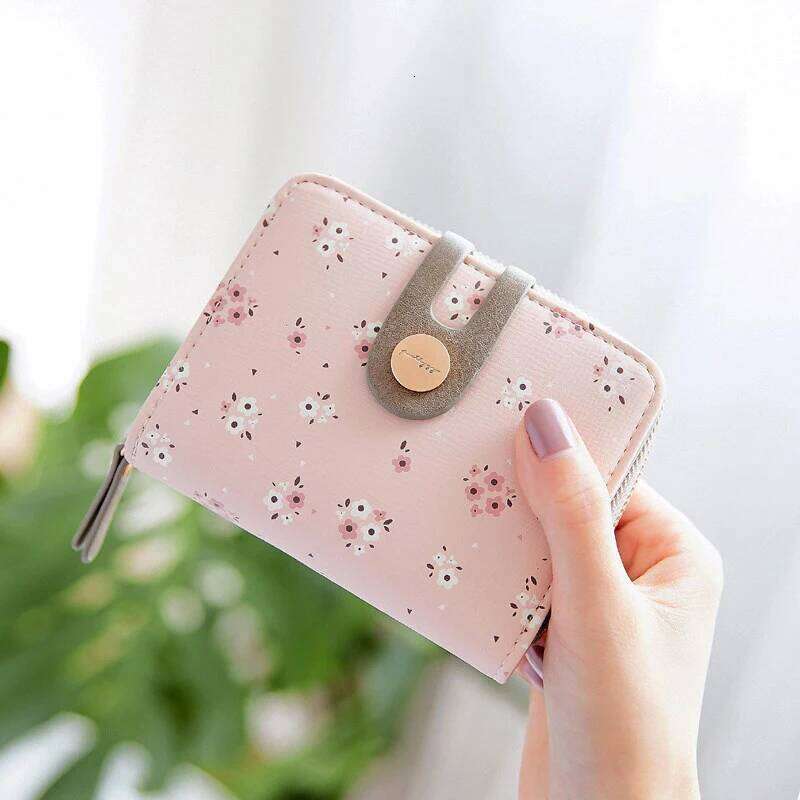 Spring summer new purse female short Japanese and Korean PU printed zipper buckle fashion mini trend money clip creative mul Y260206