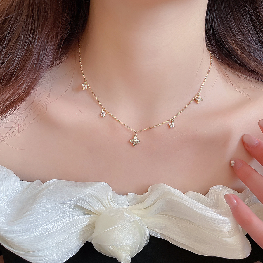 Real gold-plated zircon flower earrings necklace, elegant versatile jewelry set, light luxury and high-end accessories - view 4