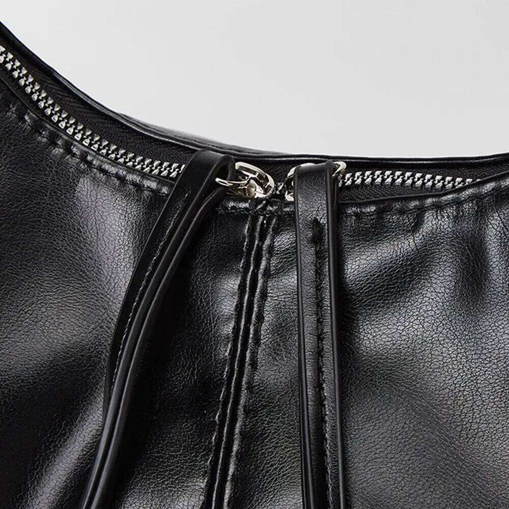 Korean Style tote bag Large Capacity Women's Crossbody Casual Retro Single Shoulder Commuter Underarm Bag Y260205