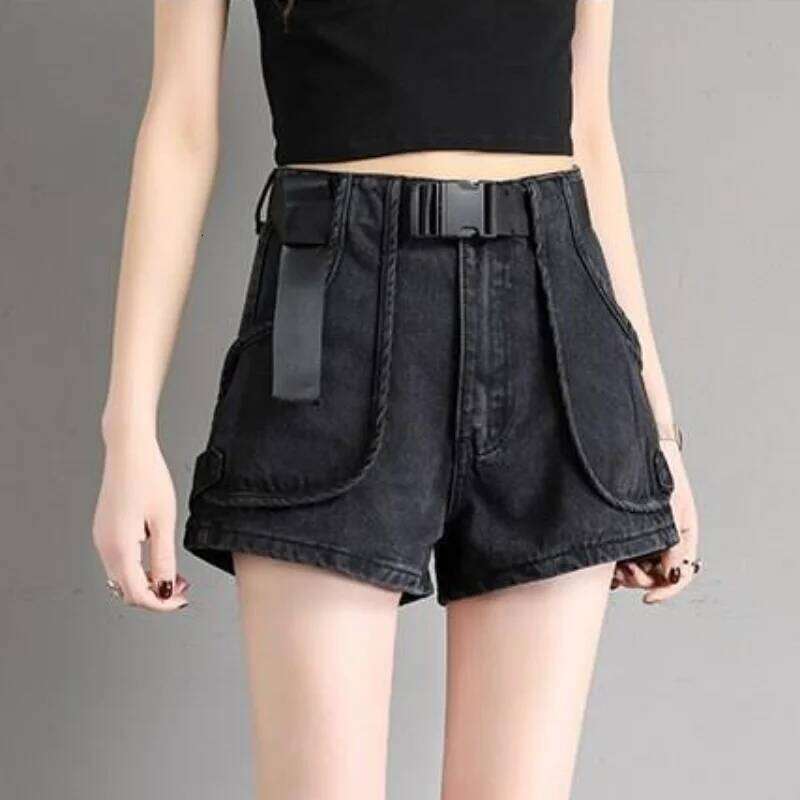 Punk Womens Denim Shorts Cargo Black Biker Short Pants For Women To Wear With Waist Pocket Outdoor Offer High Quality Hot Jeans XJ260206