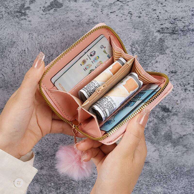 Ladies short 2024 new diamond embroidered iron hanging hair ball coin purse card leisure foreign trade package Y260206