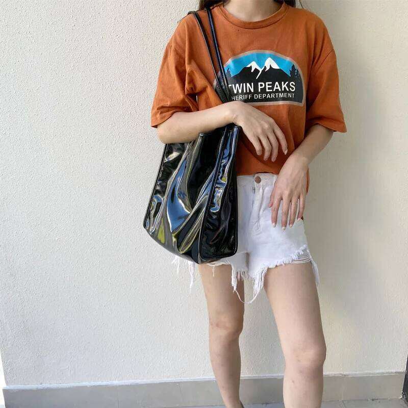 Vintage Style Shoulder Bags for Women Patent Leather Two-shoulder High Capacity Handbag Purse Lady Fashion Underarm Bag Y260205