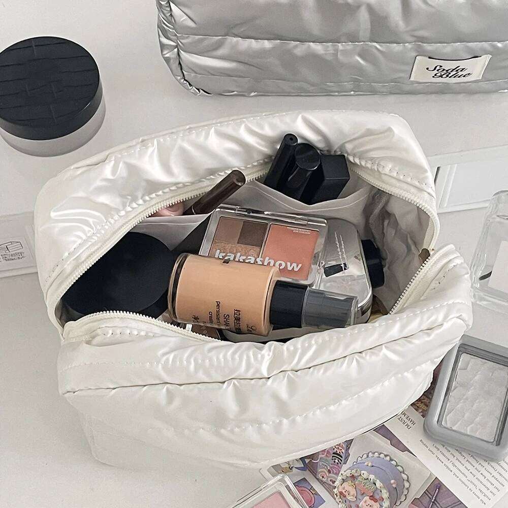 Large Capacity Waterproof Makeup Handbag Travel Women Cosmetic Toiletry Storage Pouch Elegant Ladies Square Zipper Bag Y260206