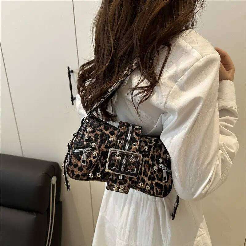 American Retro Punk Metal Belt Y2k Rivets Shoulder Underarm Tote Wallet Storage Bag Women's Bags Y260205