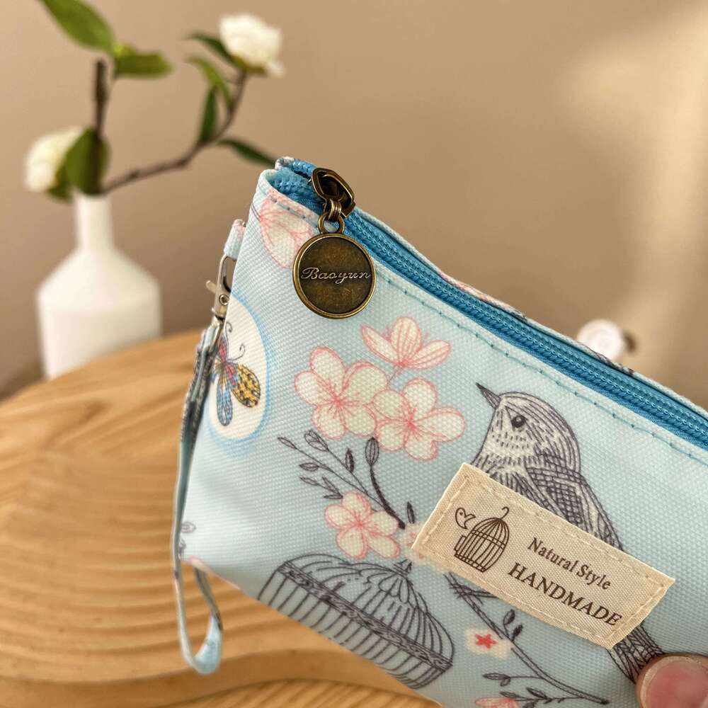 Fashion Women Waterproof Cosmetics Bag Lady Travel Printing Makeup Washing Toiletry Pouch Y260206