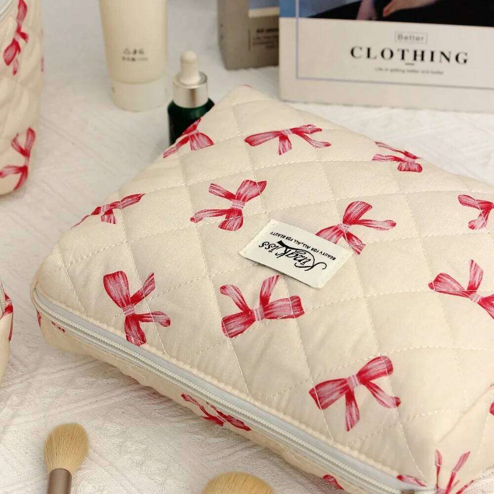 Pink Women Makeup Pouch Large Capacity Tote Travel Organizer Cosmetic Lipsticks Quilted Bag Portable Ladies Washbag Y260206