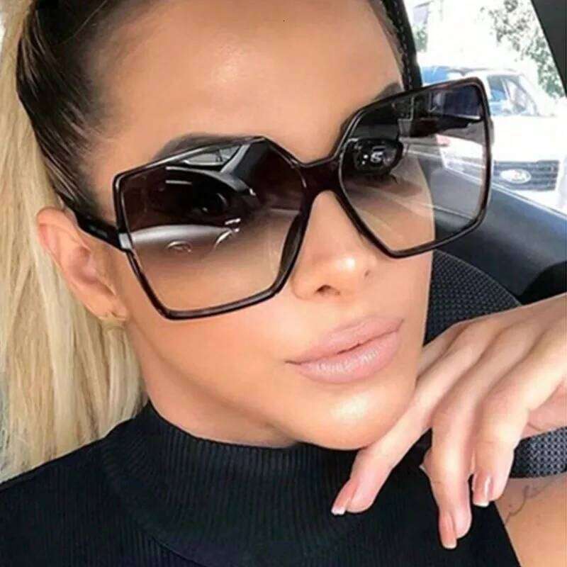 Oversize Square Sunglasses Women Retro Fashion Luxury Brand Personlity Gradient Black Sun Glasses Female Outdoor Shades Oculos Y260207