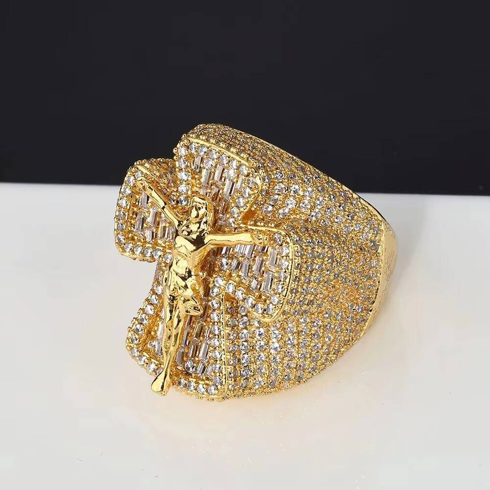 Hip Hop Style S925 Silver Moissanite Cross Ring Gold Plated Customizable Trendyy Men Ring