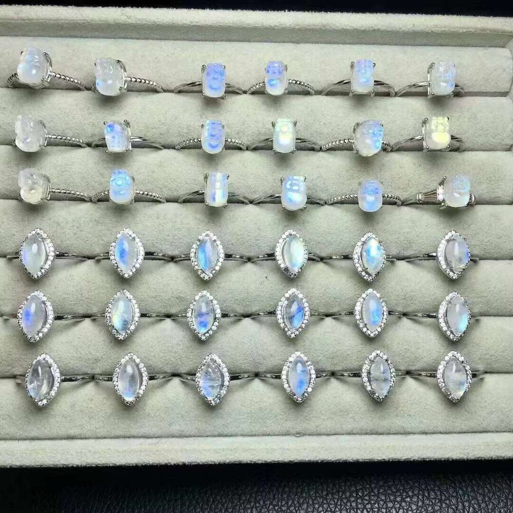 Good Flash Natural Crystal High Quality Moonstone With S925 Sliver Rings For Health