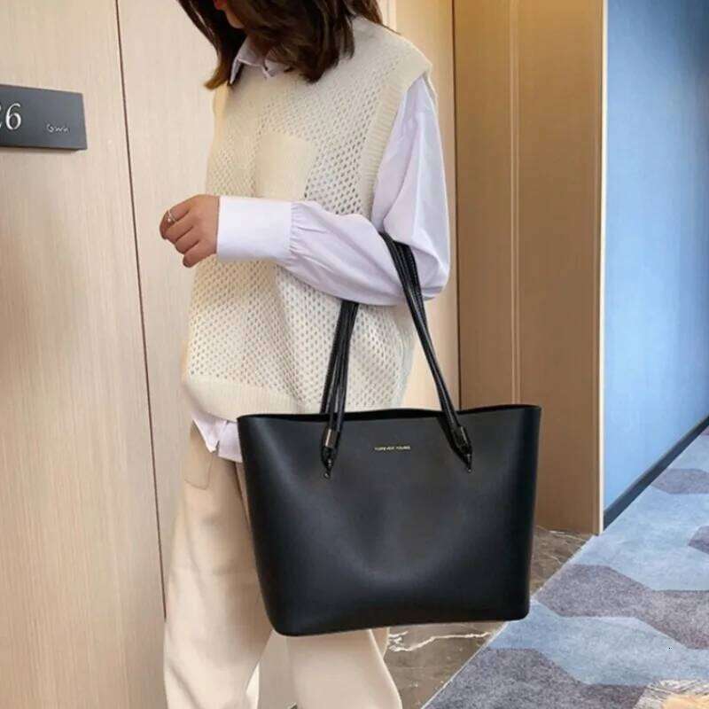 Ladies' Large-capacity Fashionable High-quality PU Handbag Niche Commuter Tote Minimalist Style Classic Shoulder Bag C260207