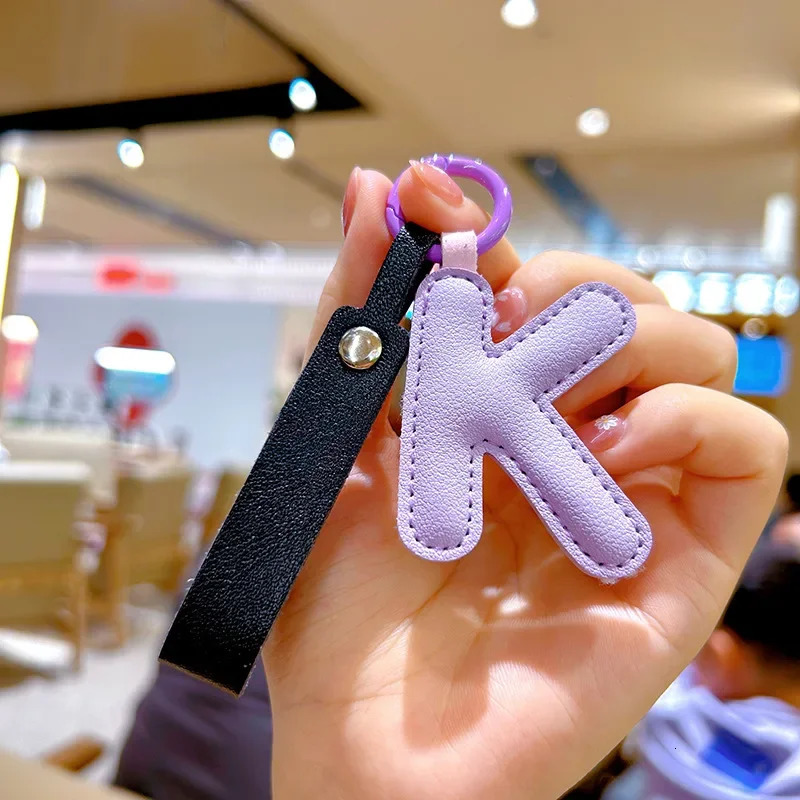 Creative Leather English Letter Keychain Bag Hanging Ornaments Pendant Charms Decorations for Bag Phone Bag Accessories Gift 260130