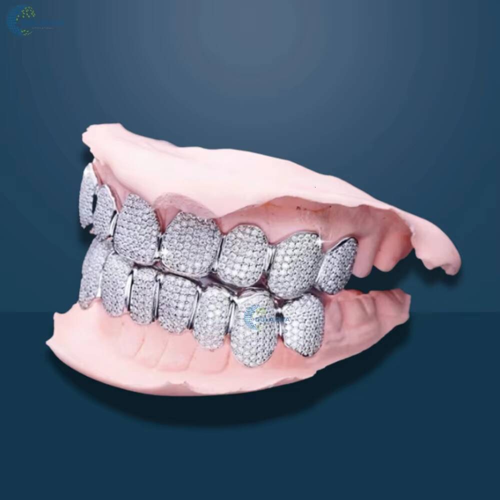 Custom Made Full Iced Out Grillz Colorless Moissanite Diamond Bling Teeth Grillz Top Bottom 10K White Gold Hip Hop