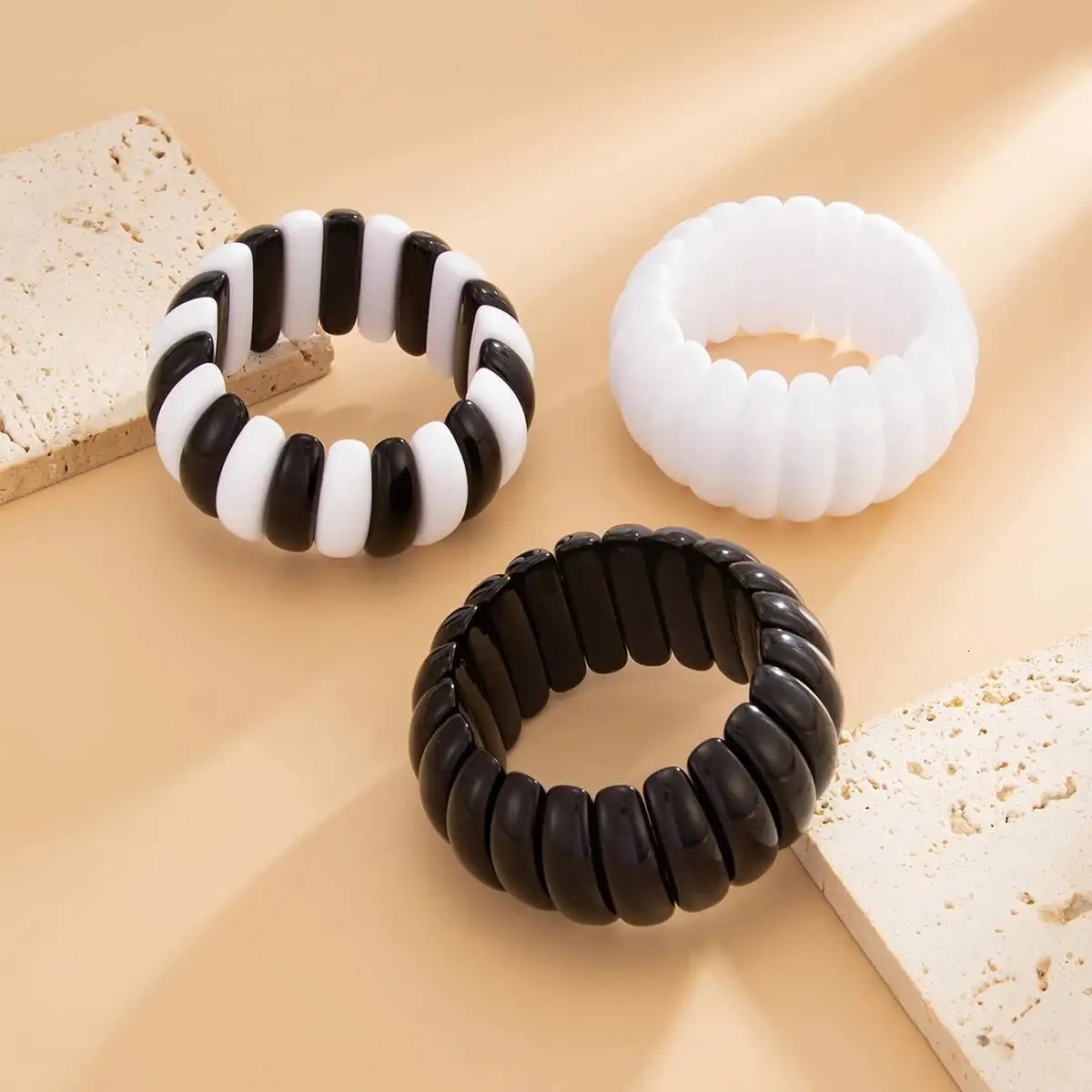Salircon 3 Styles Boho Resin Geometric Chunky Bangles Women Hip Hop Punk Black White Stacking Elastic Bracelet Y2K Jewelry 260206