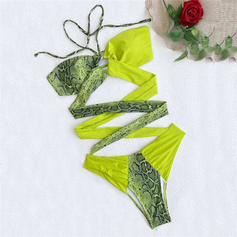 Sexy Snake Print Halter Bandeau Bikinis Set Thong Swimsuit Women Push Up Swimwear High Cut Bathing Suit Biquini Beachwear bikini C260207